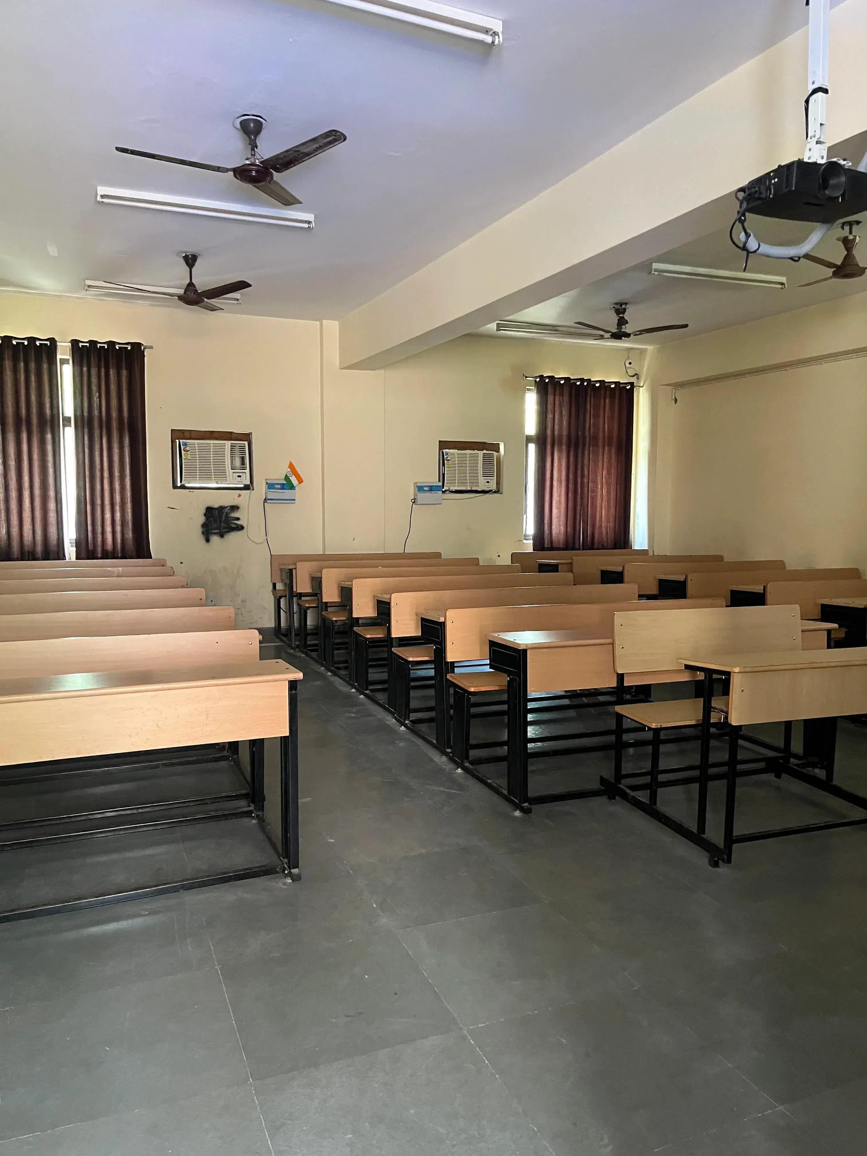 JIMS Noida Academic Building photo 10